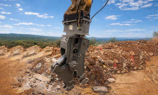 BYG hydraulic breaker working in a quarry