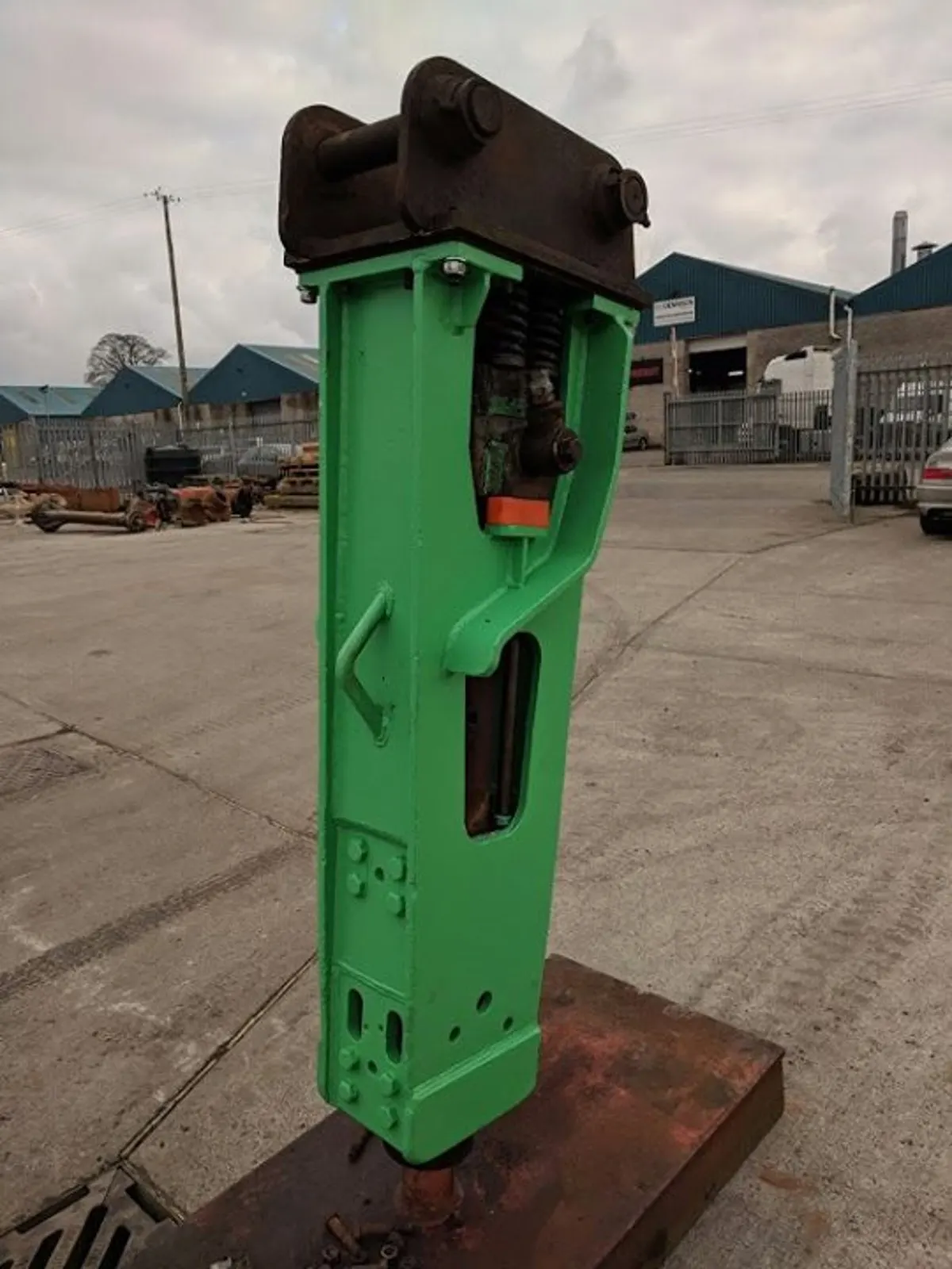 Refurbished Rock Breaker